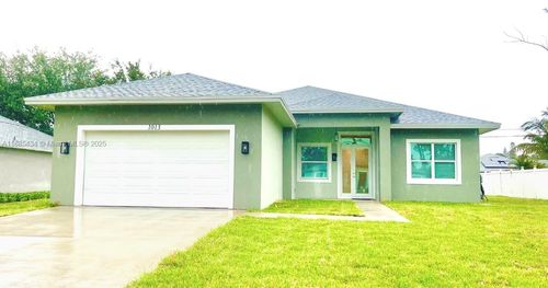1013 Sw Deauville Ave, Port St. Lucie, FL, 34953-3464 | Card Image