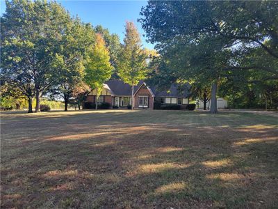 View of front of property with a front yard | Image 1