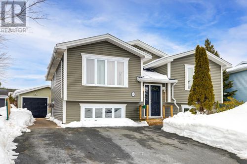 60 Birmingham St, St. John's, NL, A1E5M9 | Card Image