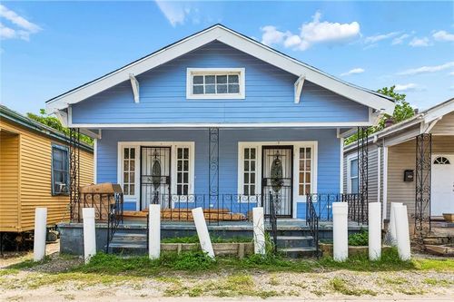 3263 Bloomingdale Ct, New Orleans, LA, 70125-1622 | Card Image