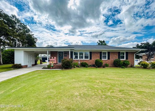1014 Schall Pl, Jacksonville, NC, 28540-7414 | Card Image