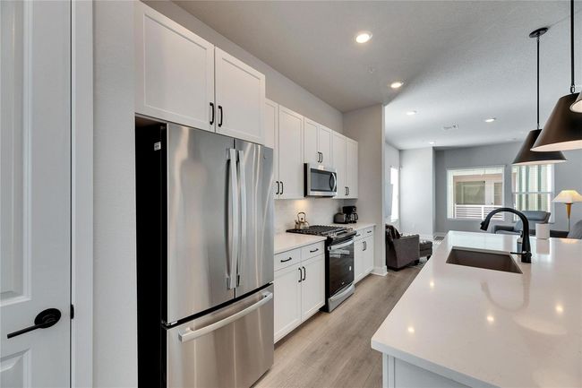 2819 1 St Ave S, Townhouse with 2 bedrooms, 4 bathrooms and null parking in SAINT PETERSBURG FL | Image 27