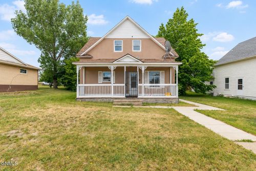 207 N 3rd St, New Salem, ND, 58563-4011 | Card Image