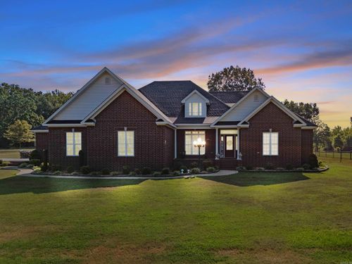 1560 Missile Base Rd, Judsonia, AR, 72081-9166 | Card Image