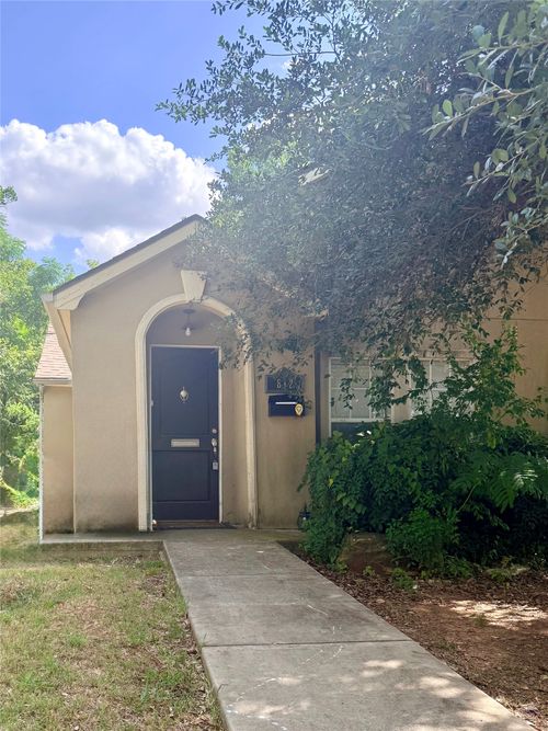 812-814 W College Street, Sherman, TX, 75092 | Card Image