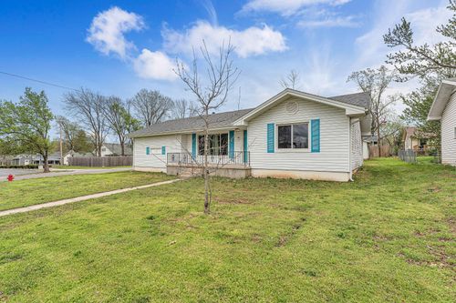 302 S 6th St, Ozark, MO, 65721-9178 | Card Image