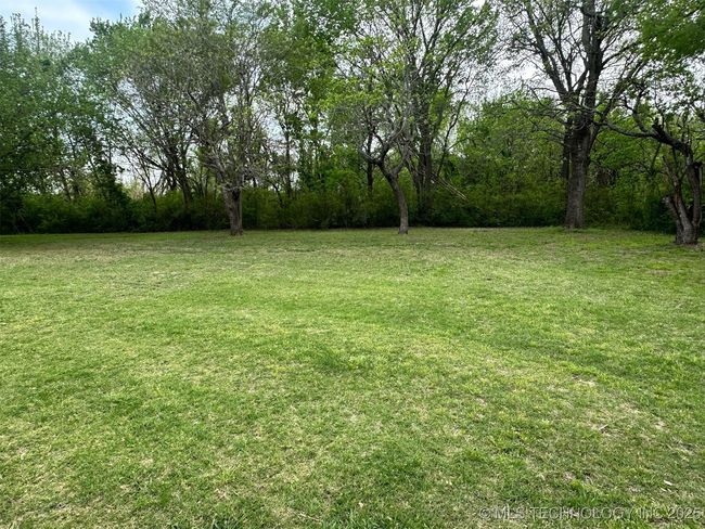 611 E Highway 1, House other with 3 bedrooms, 2 bathrooms and null parking in Allen OK | Image 31