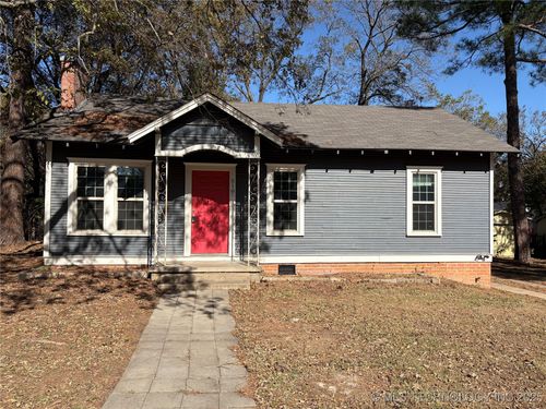 518 Locust St, Durant, OK, 74701-3943 | Card Image