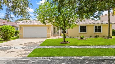 4286 Nw 42nd Ter, House other with 4 bedrooms, 3 bathrooms and null parking in Coconut Creek FL | Image 3