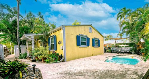 b-1324 Seminary St, Key West, FL, 33040-3404 | Card Image
