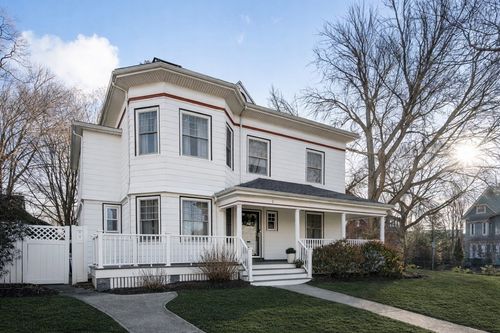 3 Ocean St, Boston, MA, 02124-3624 | Card Image