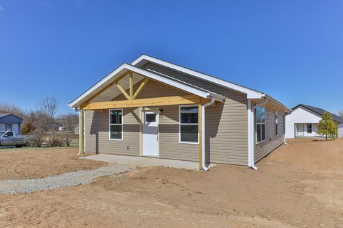 7754 Blockade Vlg, Seligman, MO, 65745-7509 | Card Image