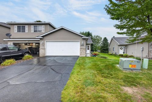 2155 Cleveland Way S, Cambridge, MN, 55008-7115 | Card Image