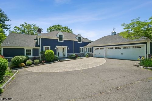 1008 Mary Allen Ln, Mountainside, NJ, 07092-1522 | Card Image