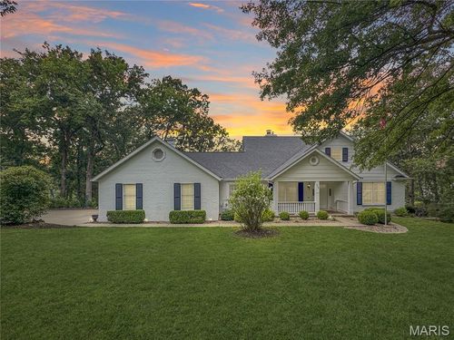 350 Elmwood Estates Dr, Washington, MO, 63090-5497 | Card Image