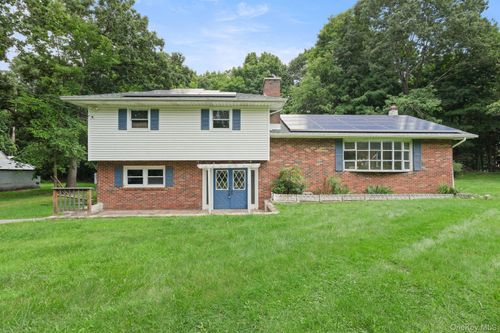 10 Creeden Dr, Middletown, NY, 10940-6695 | Card Image