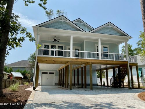 5605 E Yacht Dr, Oak Island, NC, 28465-4940 | Card Image