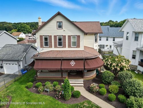 313 Tedrick St, Jenkins Twp, PA, 18640 | Card Image