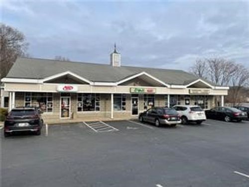 770 Cumberland Hill Road, Woonsocket, RI, 02865 | Card Image