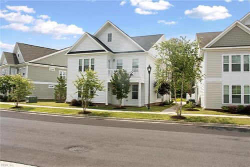 125 Mainsail Loop, Yorktown, VA, 23693-5602 | Card Image