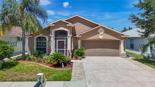 7441 Tower Bridge Dr, Wesley Chapel, FL, 33545-8317 | Card Image