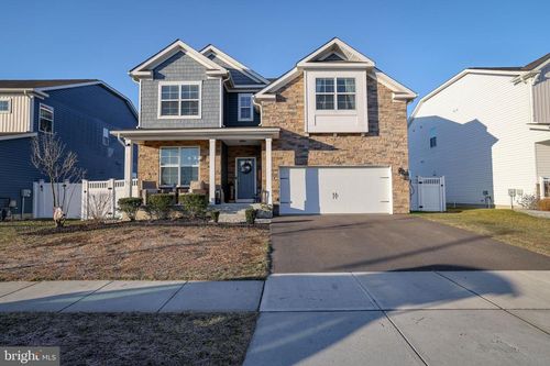 167 Ashburn Ave, Manahawkin, NJ, 08050-2372 | Card Image