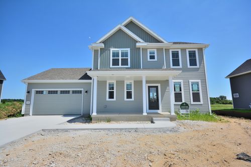 1299 Arrowood Cir W, Oconomowoc, WI, 53066-1367 | Card Image