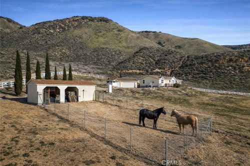 990 Mesa Valley Rd, Lebec, CA, 93243 | Card Image