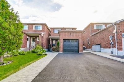 4656 Drakestone Cres, House other with 3 bedrooms, 3 bathrooms and 5 parking in Mississauga ON | Image 2