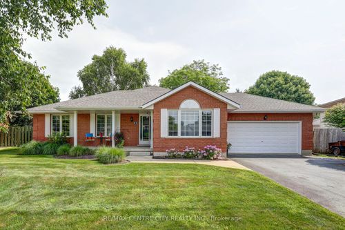 92 Glendale Dr, Tillsonburg, ON, N4G5R2 | Card Image
