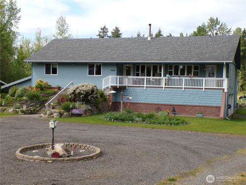 18212 138th Ave Se, Yelm, WA, 98597-8923 | Card Image