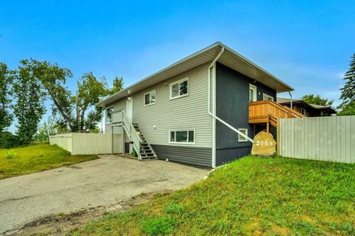 2003 62 Ave Se, Calgary, AB, T2C0C2 | Card Image