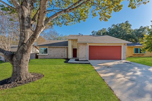 5914 Brambletree St, San Antonio, TX, 78247-1353 | Card Image