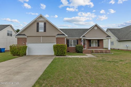 8246 English Saddle Dr, Fayetteville, NC, 28314-6106 | Card Image