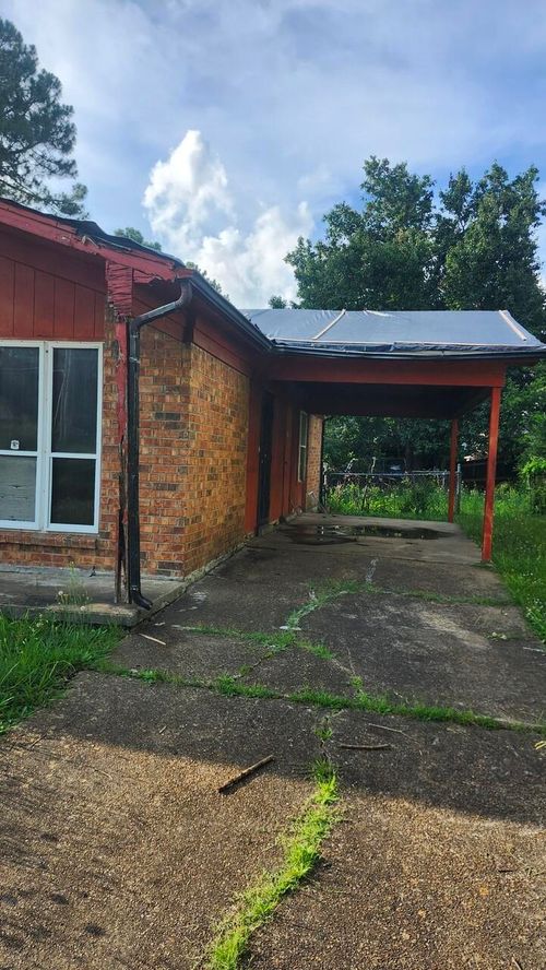 3394 Point Pleasant Ave, Memphis, TN, 38118-6858 | Card Image