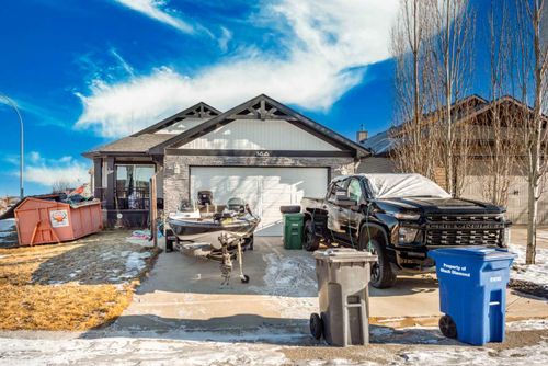 100 Willow Ridge Link, Black Diamond, AB, T0L0H0 | Card Image