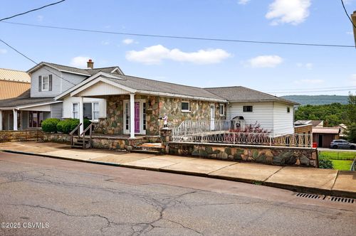 623 Spruce St, Kulpmont, PA, 17834-1326 | Card Image