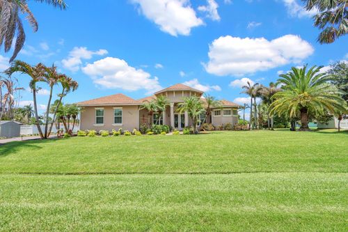 2043 Se Bisbee Street, Port St. Lucie, FL, 34952 | Card Image
