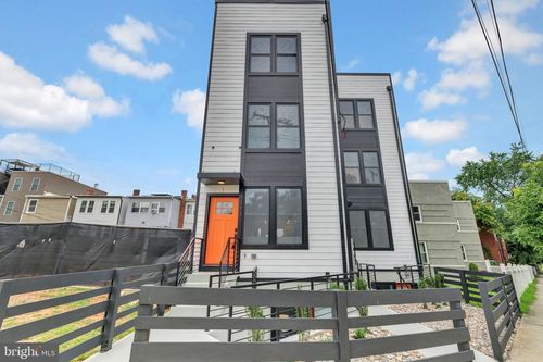 1-2333 Fairlawn Ave Se, WASHINGTON, DC, 20020-6703 | Card Image