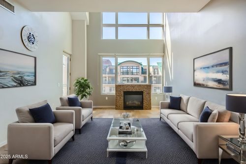 615-17 W Vernon Ave, Phoenix, AZ, 85003-1076 | Card Image