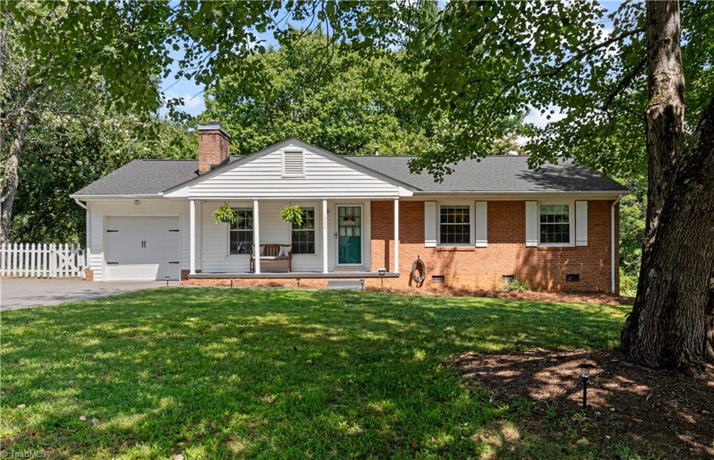 Somerset Dr, Winston Salem, NC 27103
