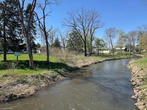 106 State St, Mazomanie, WI, 53560-9207 | Card Image