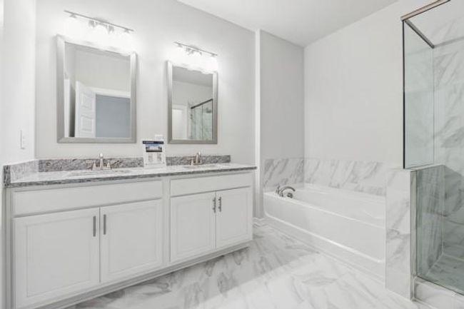 2562 Harbor View Ct, Townhouse with 3 bedrooms, 3 bathrooms and null parking in Gainesville GA | Image 43