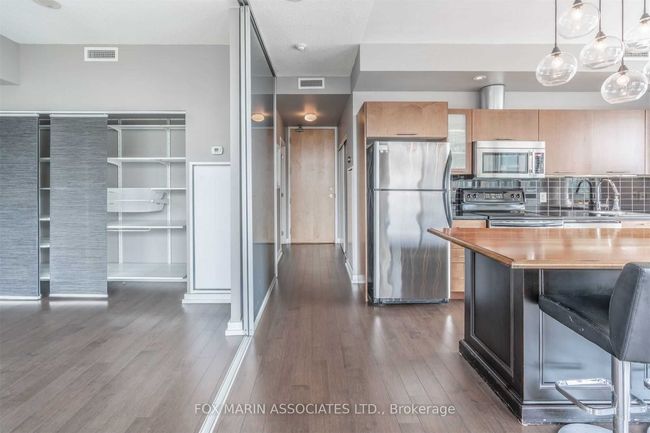 1107 - 33 Mill St, Condo with 2 bedrooms, 2 bathrooms and null parking in Toronto ON | Image 7