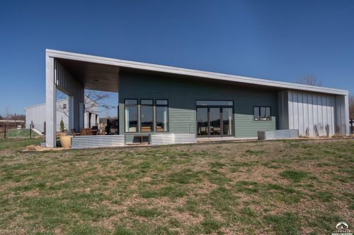 1564 N 450th Rd, Baldwin City, KS, 66006-7240 | Card Image