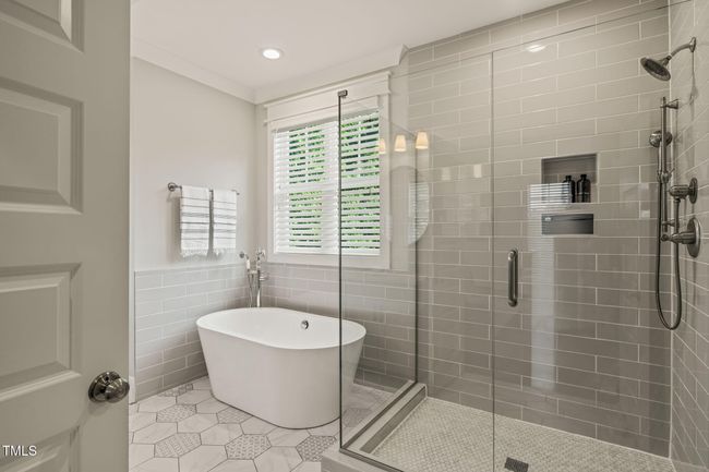 28-web-or-mls-24-web-or-mls-untitled-24 | Image 27