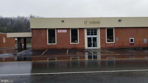 40 Main St, Boones Mill, VA, 24065-4368 | Card Image