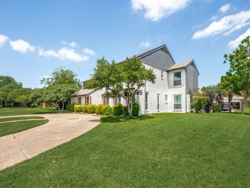7711 Turnberry Ln, Dallas, TX, 75248-1724 | Card Image