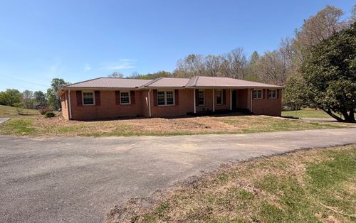 120 Brentwood Dr, Dickson, TN, 37055-3910 | Card Image