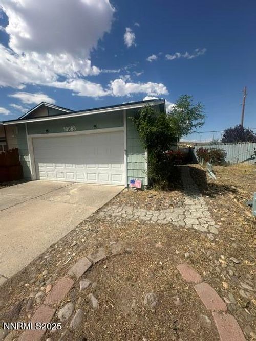 10083 Zeolite Dr, Reno, NV, 89506-1637 | Card Image